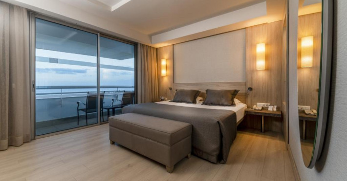 concorde-de-luxe-resort-lara-156031028268e474.jpeg
