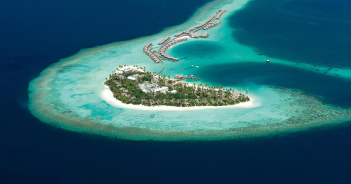 constance-halaveli-maldives-83fc45b8ef43fa59.jpeg