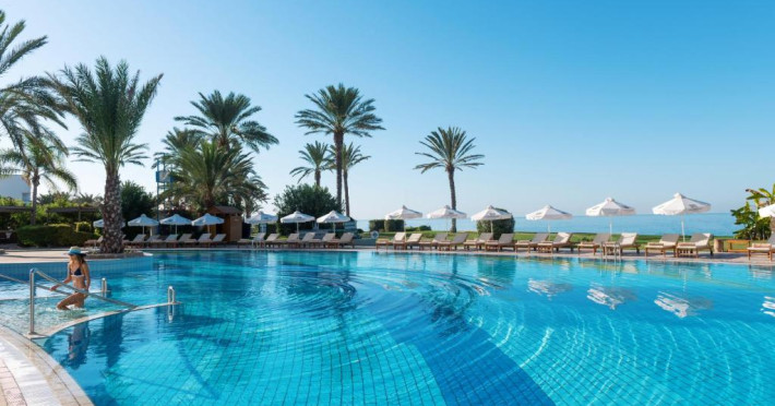 constantinou-bros-athena-beach-hotel-23ca22327a19d364.jpeg