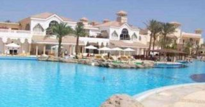 continental-garden-reef-resort-86aba8017c940026.jpeg