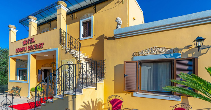 corfu-secret-1b5df92b978bbca3.jpeg