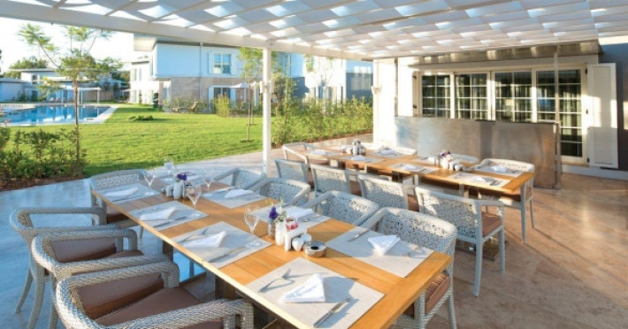 cornelia-azure-villas-6d34ca3067d4eeea.jpeg