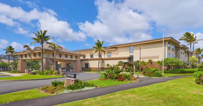 courtyard-by-marriott-oahu-north-shore-9398e111eb827ffa.jpeg
