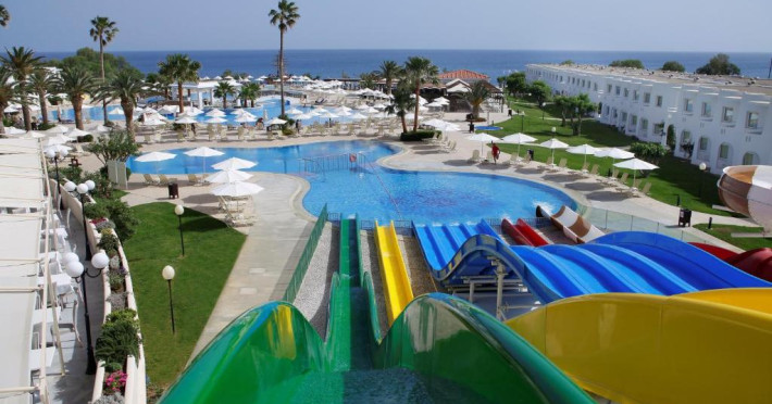 creta-princess-aquapark-and-spa-3a99adb2dbe8b5d5.jpeg