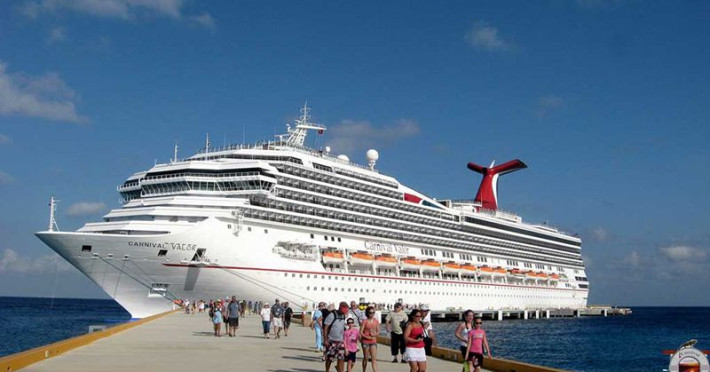 Carnival Valor