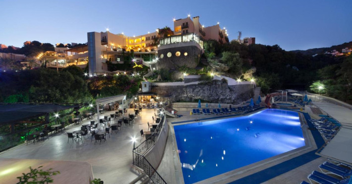 crystal-golden-age-hotel-gumusluk-4bc85bc38bd22e60.jpeg