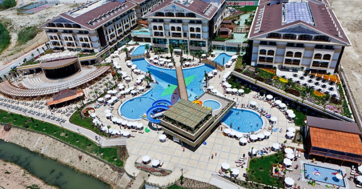 crystal-palace-luxury-resort-spa-e9e9068f4778405d.jpeg