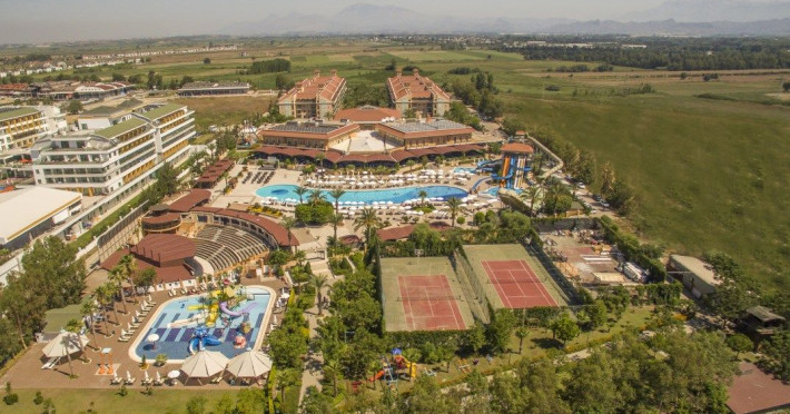 crystal-paraiso-verde-resort-spa-5885f7e03b9e7c12.jpeg