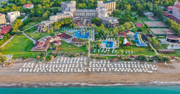 crystal-tat-beach-golf-resort-spa-25f79f85c07052b6.jpeg
