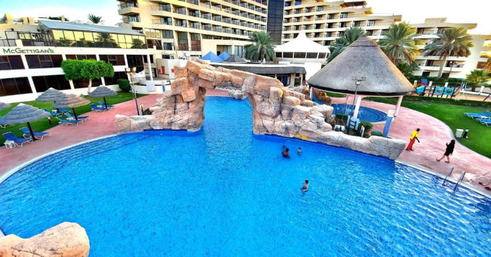danat-al-ain-resort-9b2a0fc0db42d58f.jpeg