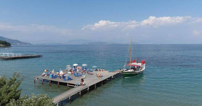 dassia-beach-hotel-21c27dcba9915954.jpeg