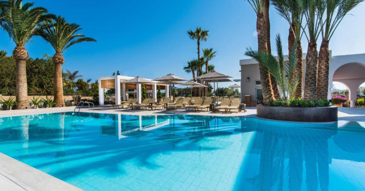 Dedalos Hotel