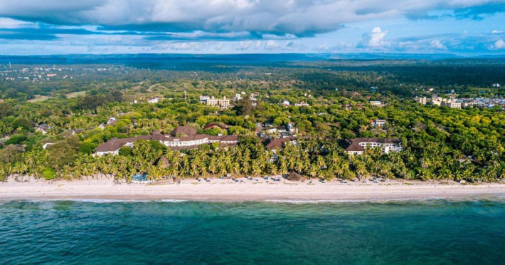 diani-reef-beach-resort-spa-631347334f2b68c4.jpeg