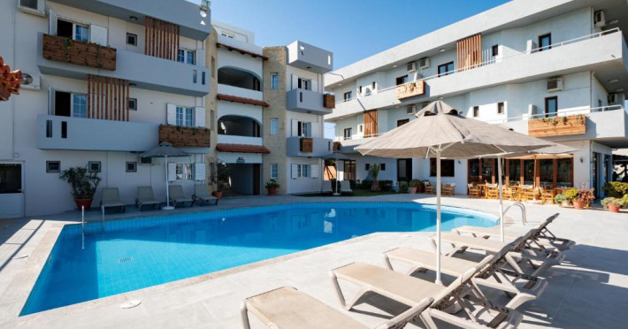 Dimitra Hotel & Apartments