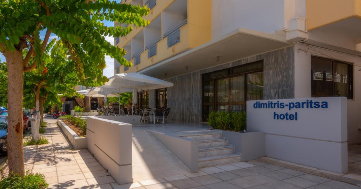 dimitris-paritsa-96297fae577bfaf6.jpeg