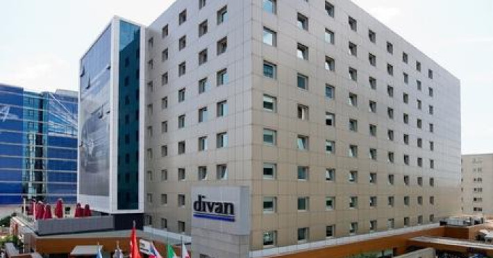 divan-istanbul-city-b0af9042af0d2155.jpeg