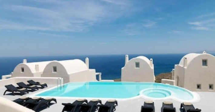 dome-resort-santorini-2fba7bd8a210cb1f.jpeg