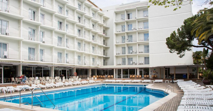 don-juan-resort-affiliated-by-fergus-2b863c1df2de752d.jpeg