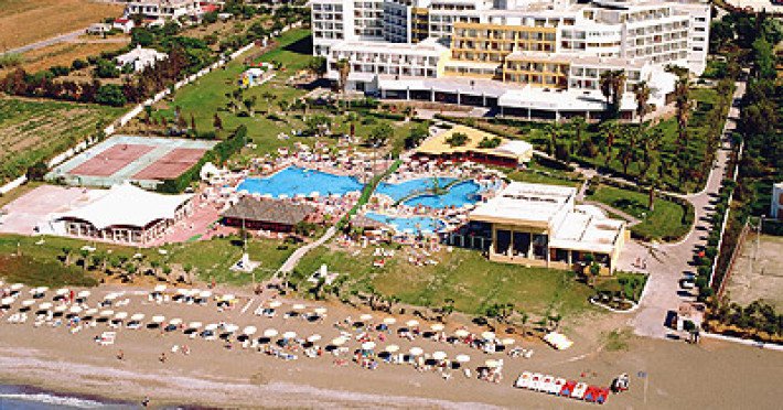 doreta-beach-resort-spa_11451_hotel-doreta-beach.jpg