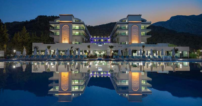 dosinia-luxury-resort-2b299e2ad635b4e1.jpeg