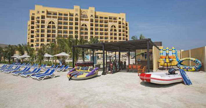 double-tree-by-hilton-marjan-island-80cf108b5cf9ca34.jpeg