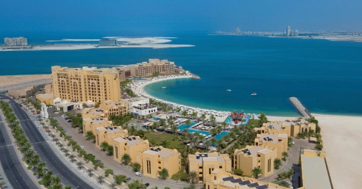 doubletree-by-hilton-resort-spa-marjan-island-30ad5b0c8de5cc29.jpeg
