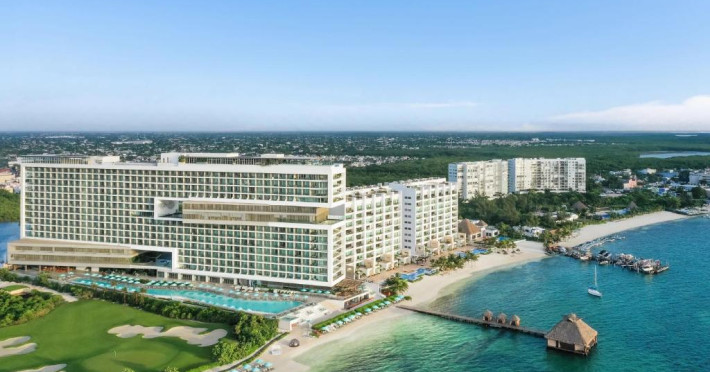 dreams-vista-cancun-golf-spa-resort-1e173060fd9ea14a.jpeg