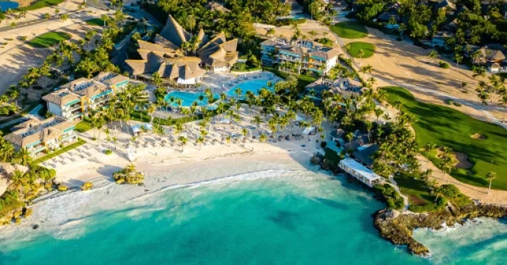 eden-roc-cap-cana-8fb33d65301408f6.webp