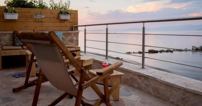 ekati-mare-boutique-hotel-and-suites-ee5ee1dee4cc8de5.jpeg