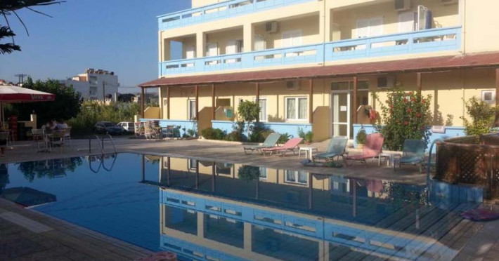 eleni-palace-ce9613e3710b79fd.jpeg