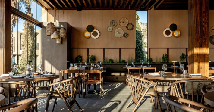 elios-hill-hotel-89422f46603d68ed.png
