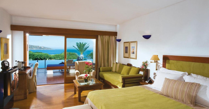 elounda-beach-hotel-villas-f0ac038feffd9529.jpeg