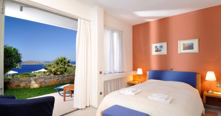 elounda-living-residences-9663b6ebcd9be9a6.jpeg