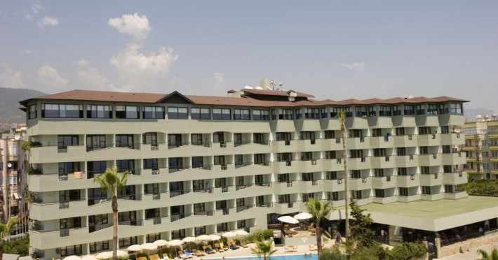 elysee-hotel-1e13deec2375ff2b.jpeg