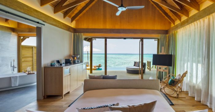 emerald-faarufushi-resort-and-spa-1c84d074c99f7fe2.png