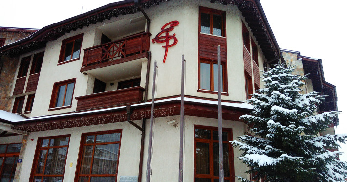 evelina-palace-hotel-a6dd674ecc595837.jpeg