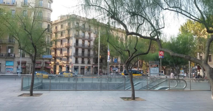 exe-plaza-catalunya-d4a8e8186147ef2d.jpeg