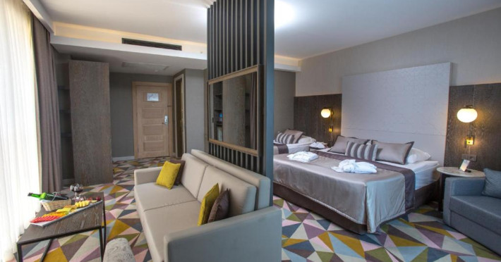 fame-residence-lara-4f5238420df200eb.jpeg