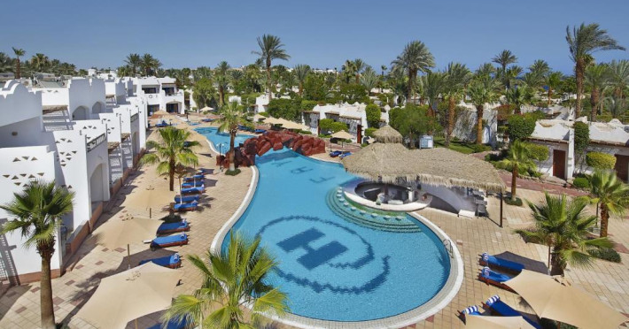 fayrouz-resort-b015a5a0e4d6f807.jpeg