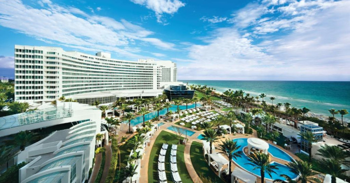 fontainebleau-miami-beach-d0cbd6ddf2c6bb2e.jpeg