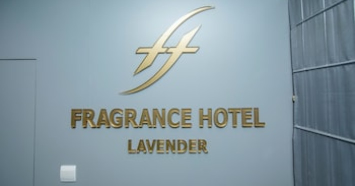 fragrance-lavender-c89a4b87b132f604.jpeg
