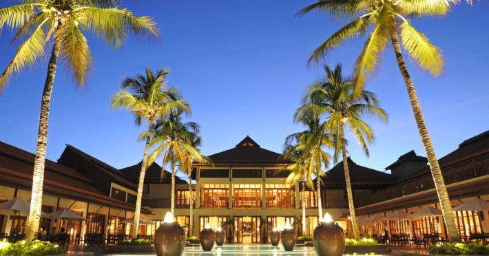 furama-resort-danang-5d94b734376e75ff.jpeg