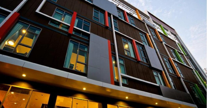 fx-hotel-metrolink-makkasan-2cecd3e58e2c80a7.jpeg