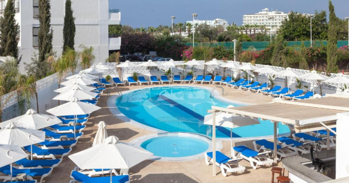 gaia-sun-n-blue-hotel-a0c878e4794056ad.jpeg