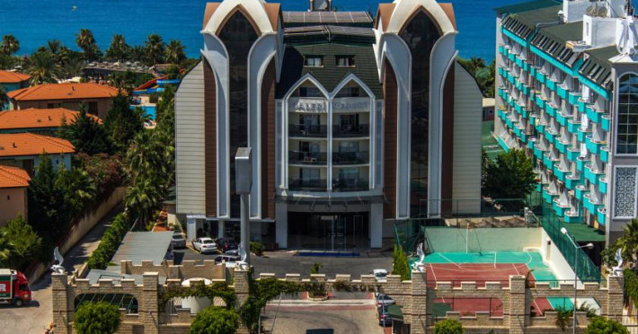 galeri-resort-hotel-b589819a7893bdf4.jpeg