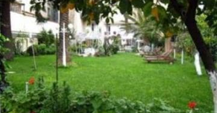giardino-segreto-via-foria-216-ammezzato-151dae42d0fccd22.jpeg