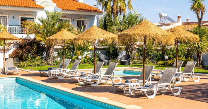 giramar-apartamentos-turisticos-56c6a2c4505b1fe8.jpeg