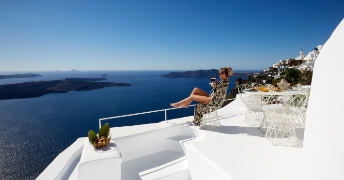 gitsa-cliff-luxury-villa-santorini-310e1522fc1eb22d.jpeg