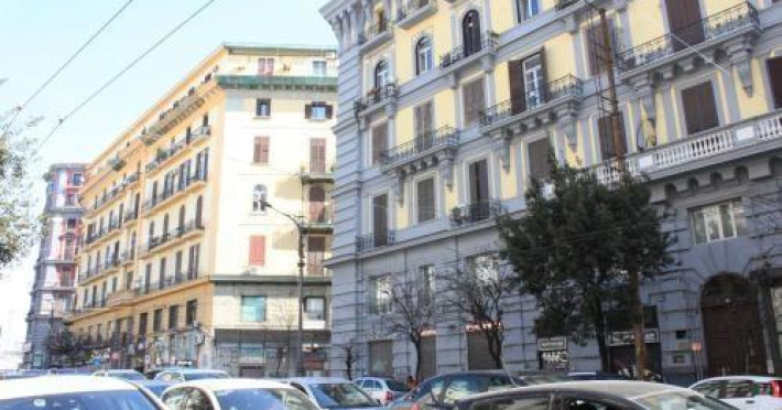 giuly-suites-rooms-da6bd693ec6b5868.jpeg