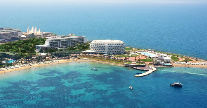 gold-island-hotel-62f0a1f5176176d2.jpeg